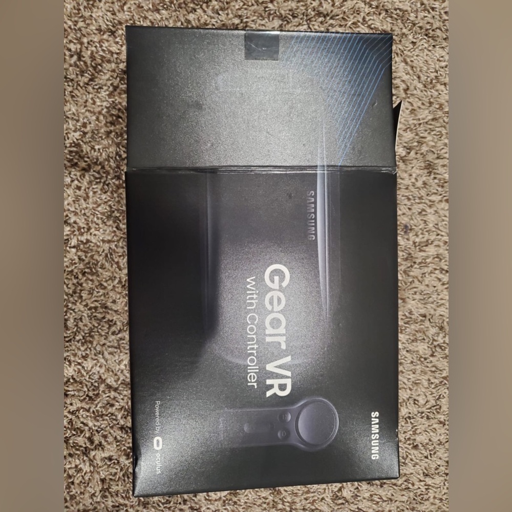 Samsung Virtual Reality Glasses (never used)
